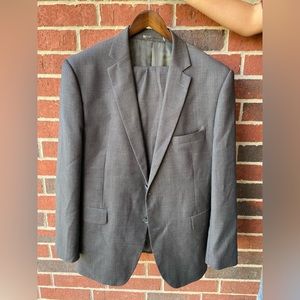 Combatant Gentlemen Charcoal Birdseye Suit